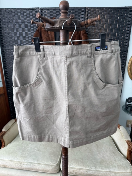 Patagonia Dresses & Skirts - 🌿 Patagonia Organic Cotton Stand Up Skirt Shale Tan Mini Utility Size 14 NWT